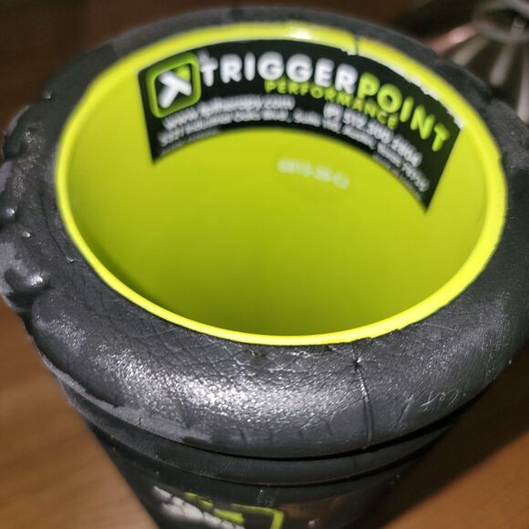 Trigger Point Performance Foam Roller MUSCLE MASSAGE The Grid Revolutionary PT - Picture 3 of 12